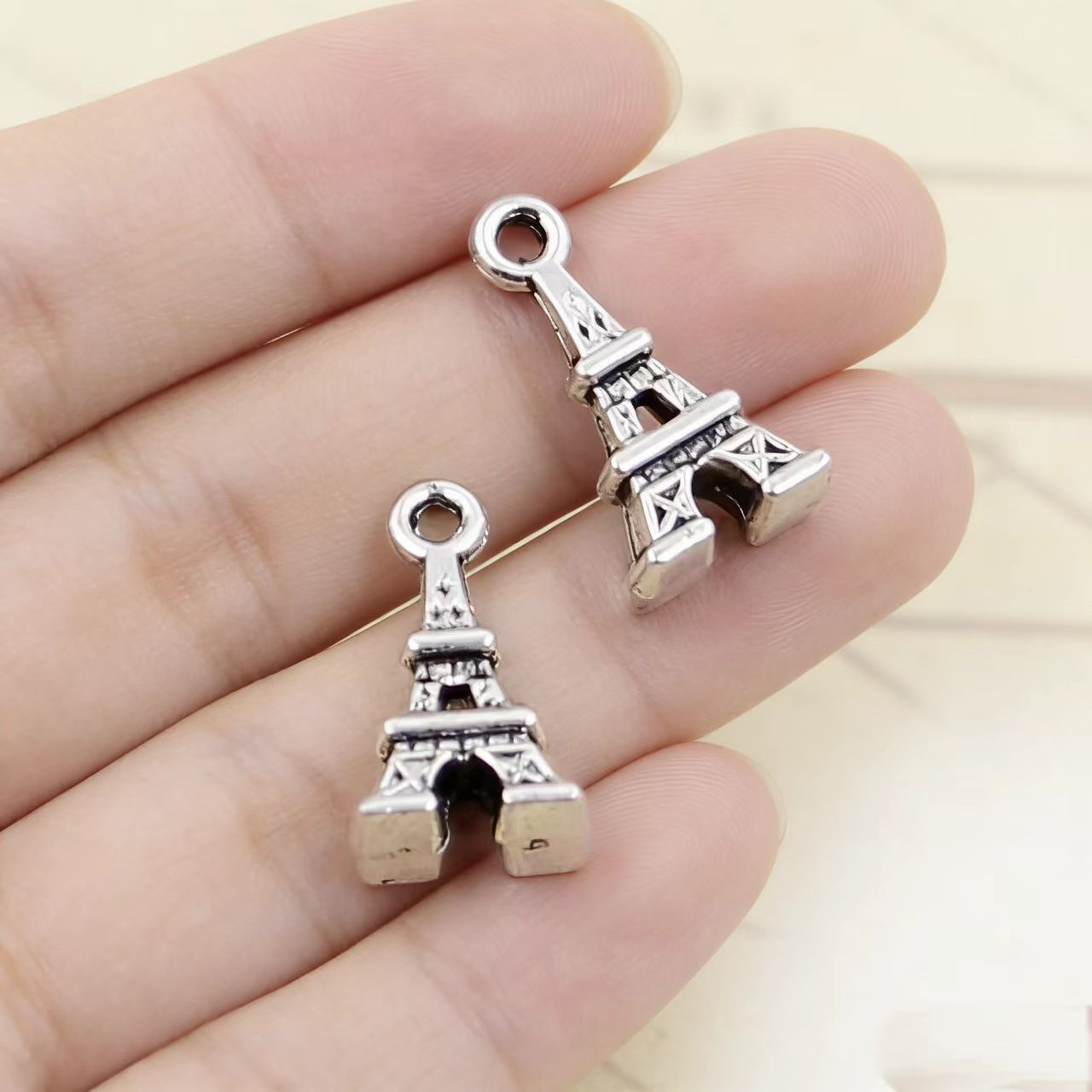 30Pcs/Lot Charms Eiffel Tower  - Jewelry Making Paris ulasan dan harga